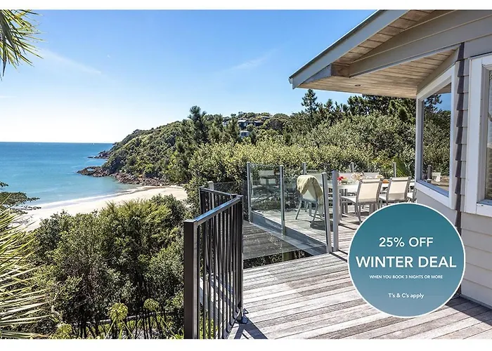 Tawa Cottage - Coast & Country